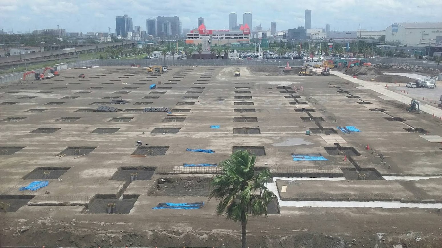 カインズ幕張店 地盤改良工事 軟弱地盤基礎工法 株式会社タケウチ建設